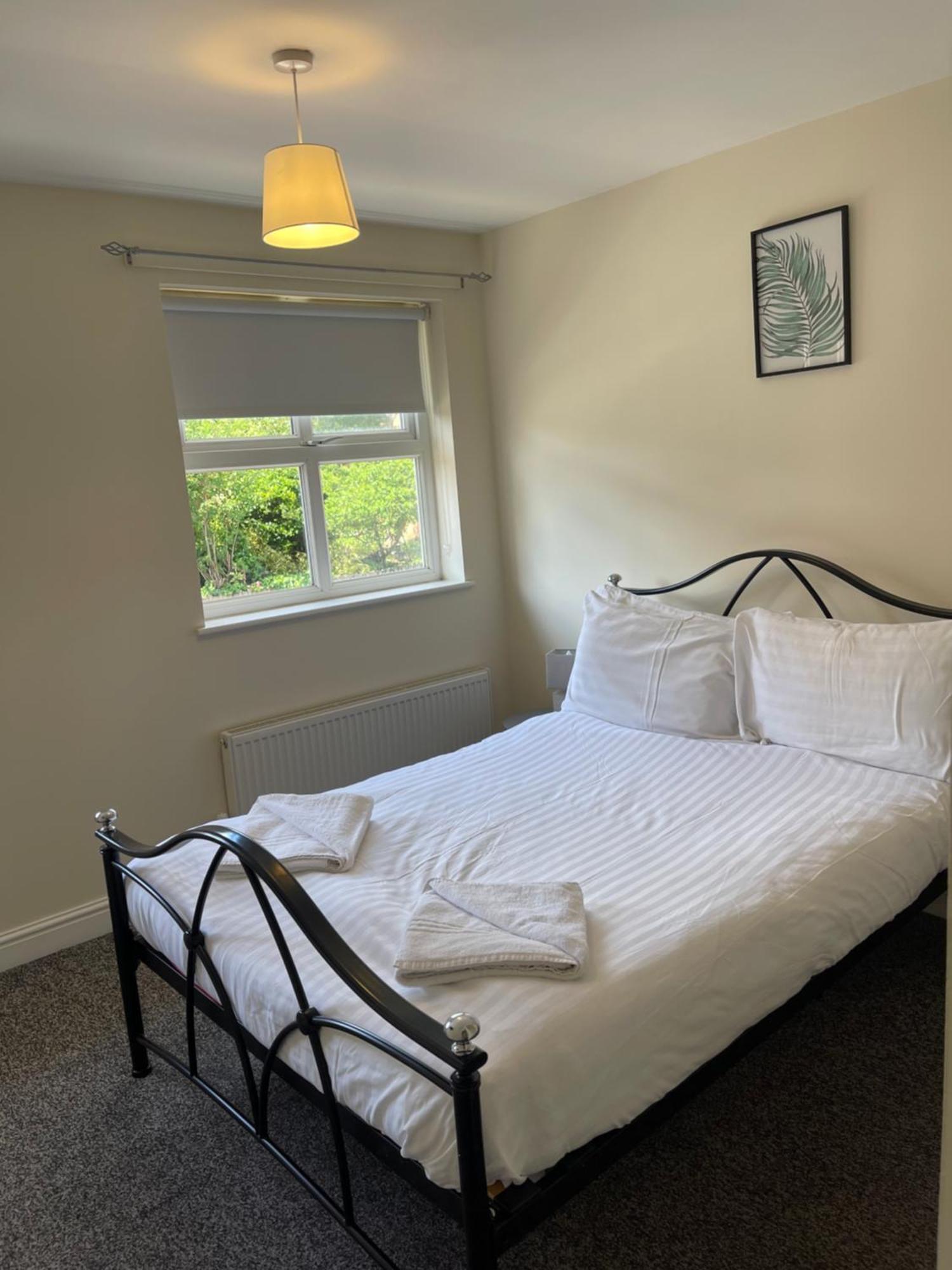 House Number 4 Sleeps Up To 4 With Smart Tvs In Every Room Wellington  Exterior foto